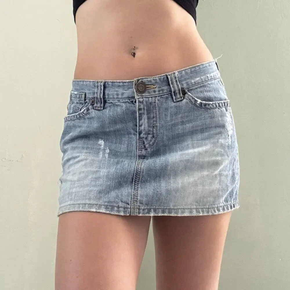 Vintage Forever 21 Denim Micro Mini Skirt Size Medium Low Rise Light Wash